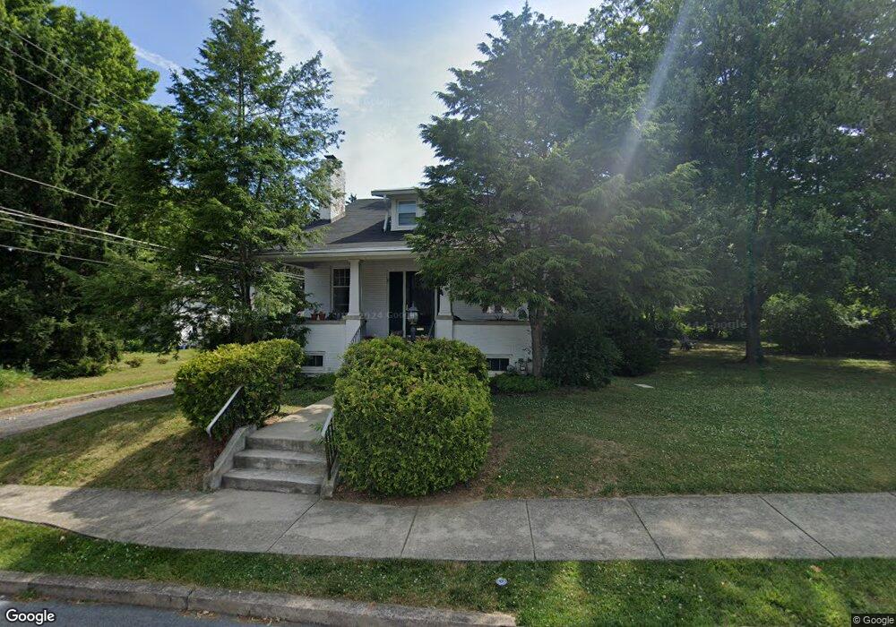 213 S Berks St unit 221, Allentown, PA 18104 - photo 1