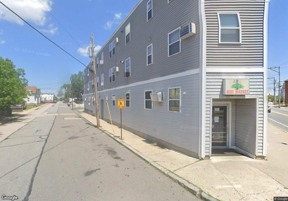 41 Lake St unit 411/2, Nashua, NH 03060 - photo 1