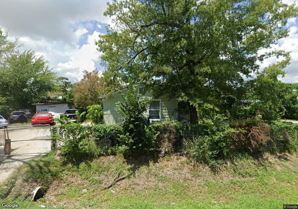 1002 Beacon St, Houston, TX 77015 - photo 1