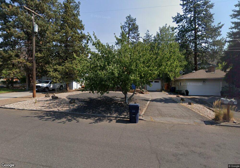 1142 NE 11th St, Bend, OR 97701 - photo 1