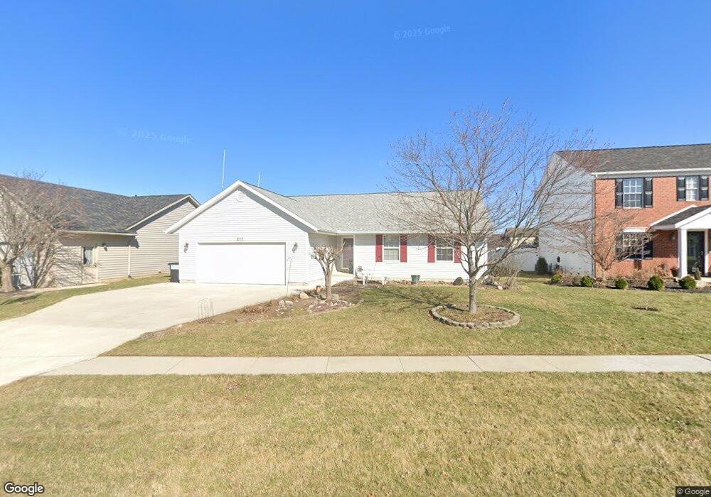 511 Hunters Creek Dr, Findlay, OH 45840 - photo 1
