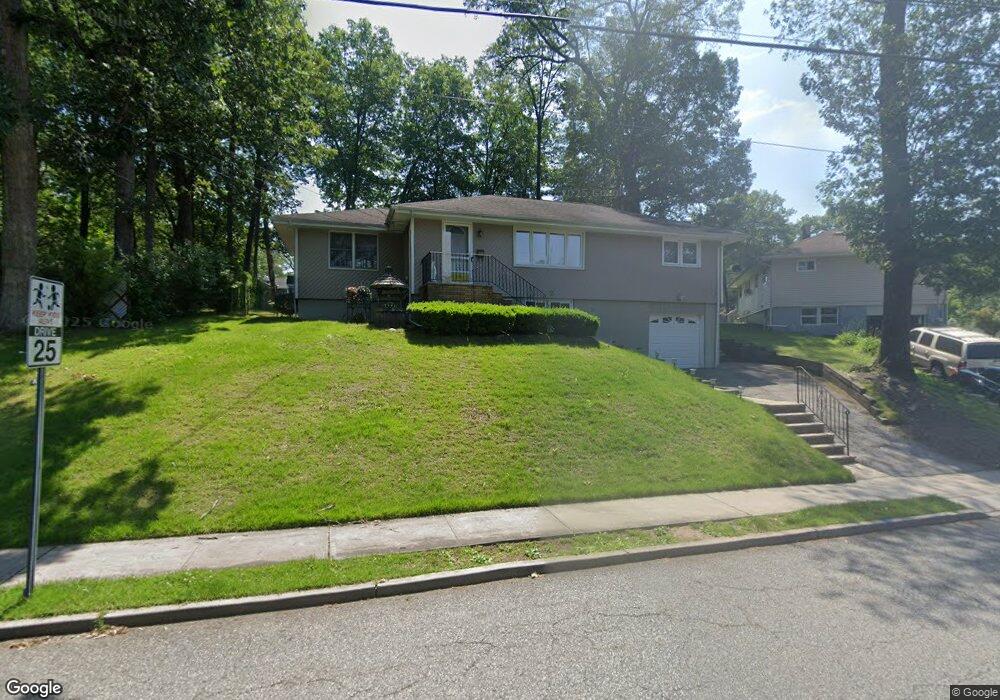 84 Rafkind Rd, Bloomingdale, NJ 07403 - photo 1