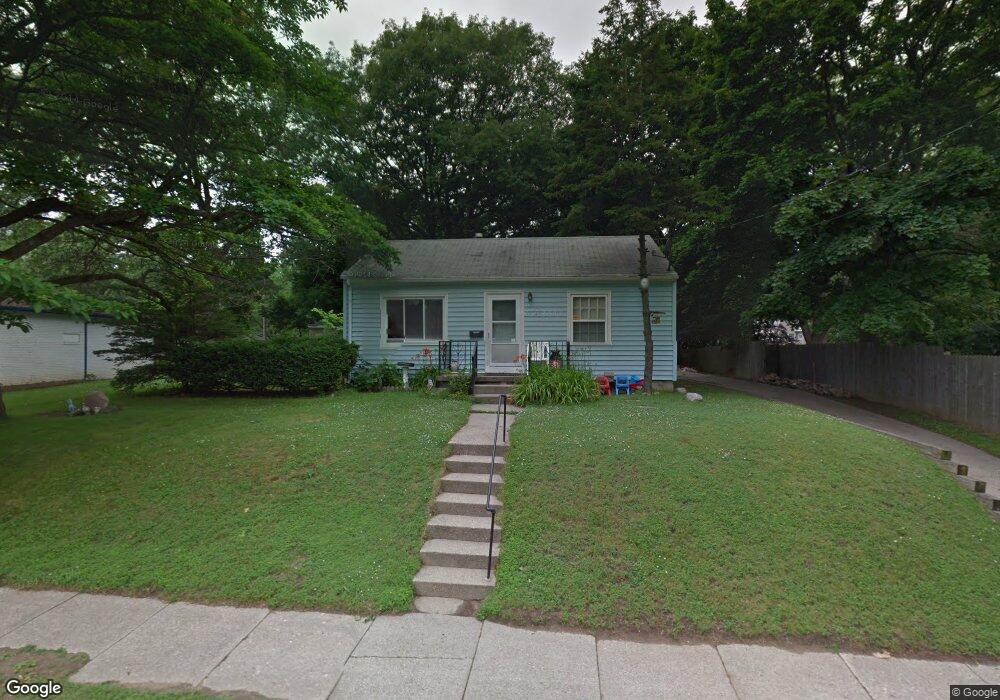 1136 Lathrop St, Lansing, MI 48912 - photo 1