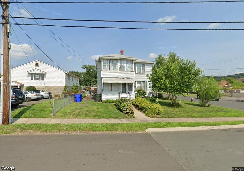 76 Vanderbilt Ave, West Hartford, CT 06110 - photo 1