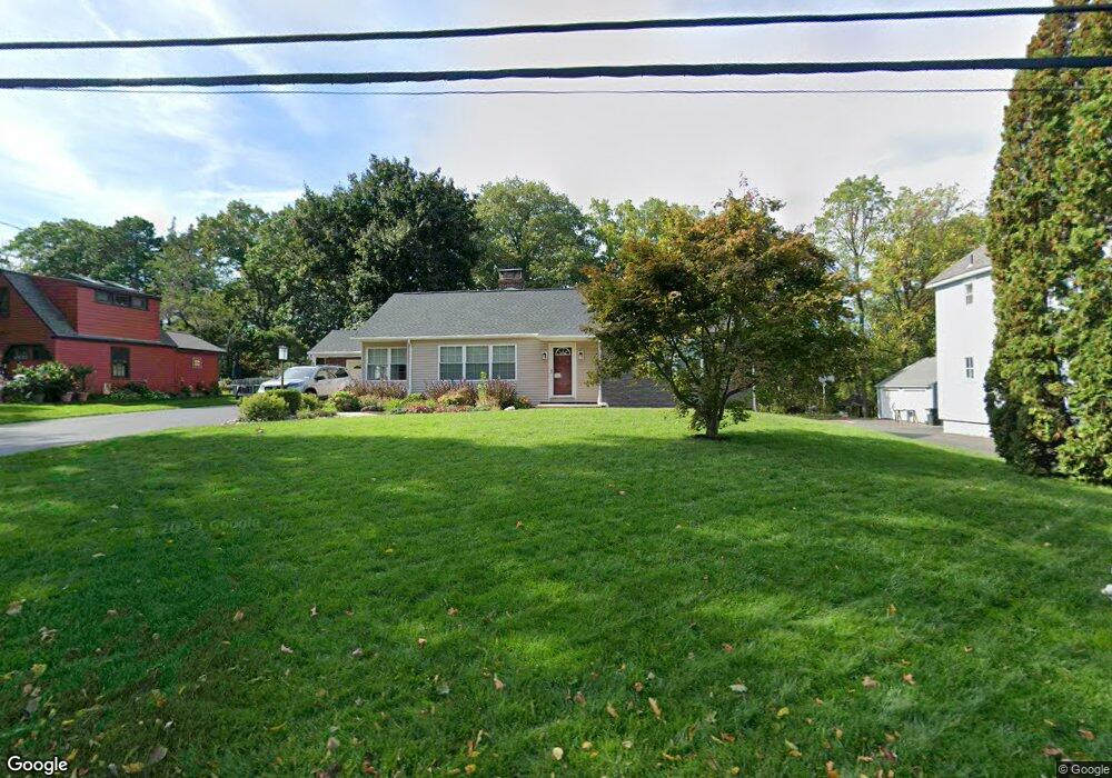 955 Birchwood Ln, Schenectady, NY 12309 - photo 1