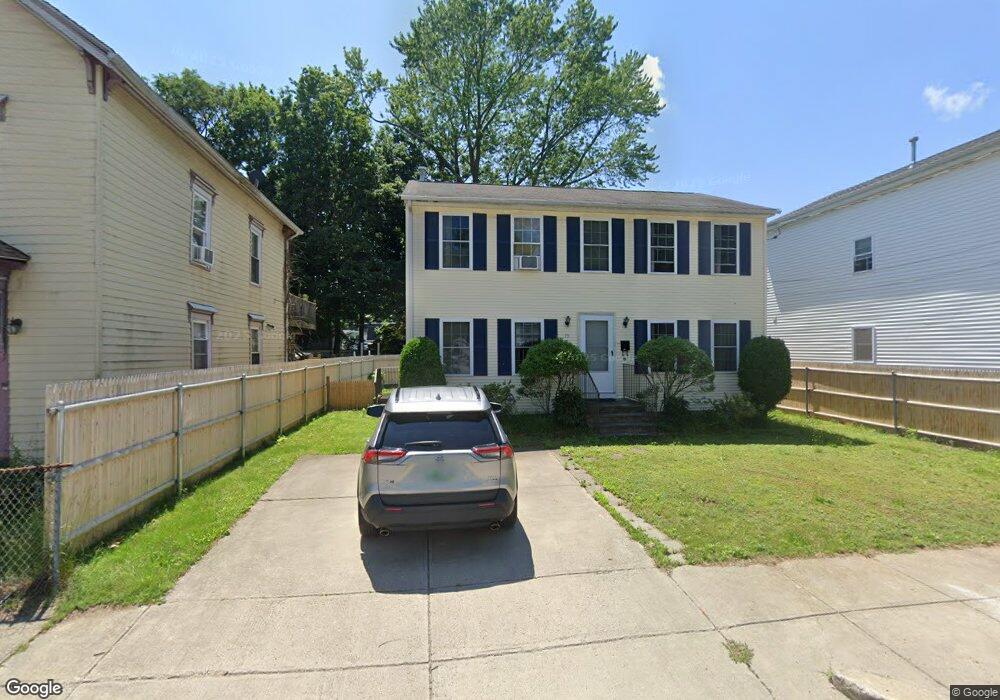 15 Thornton St, Pawtucket, RI 02860 - photo 1