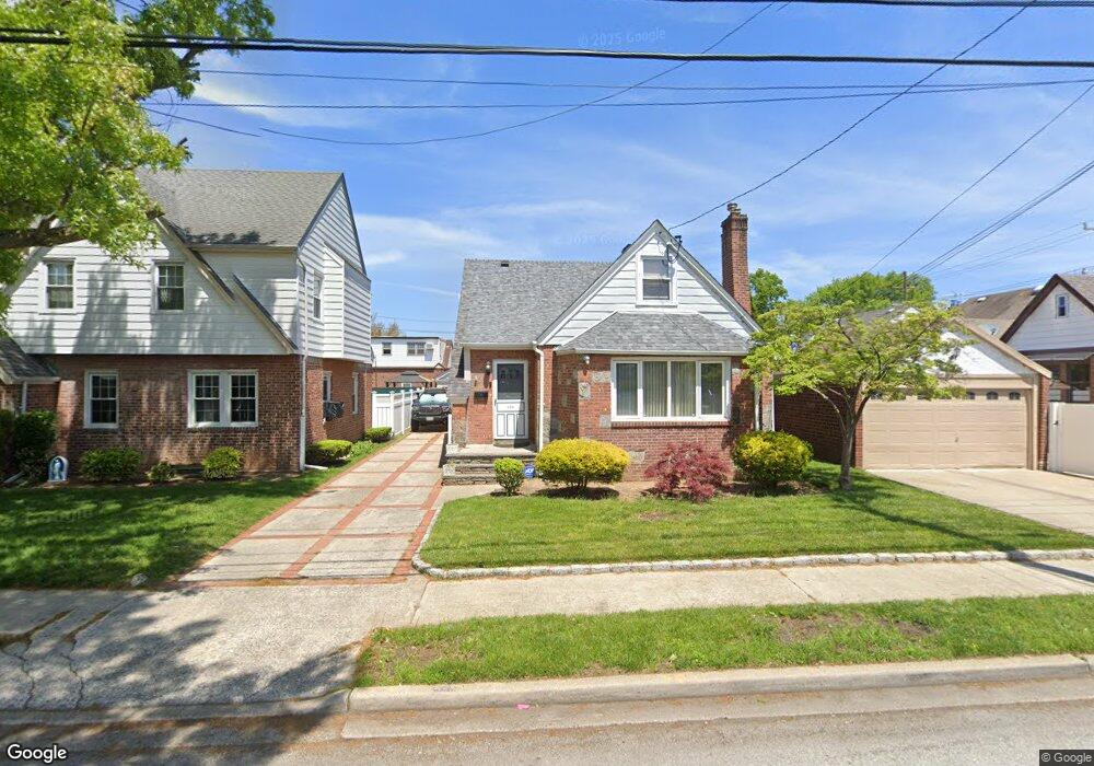 958 Benris Ave, Franklin Square, NY 11010 - photo 1