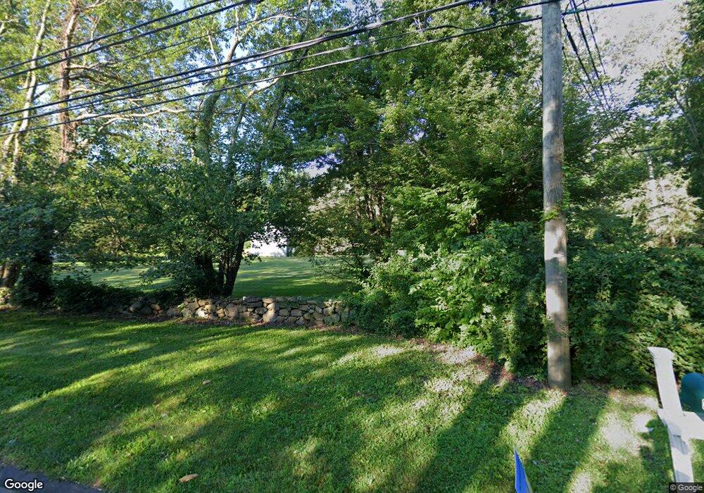 12 Shinnecock Place, Weston, CT 06883 - photo 1