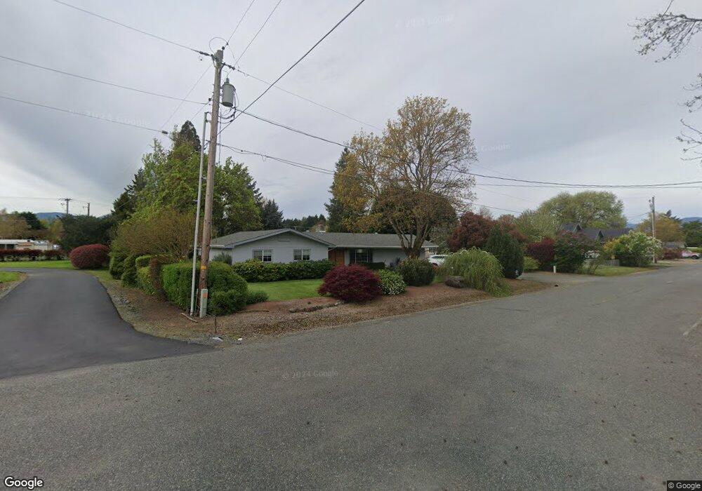 297 Sycamore Dr, Grants Pass, OR 97526 - photo 1