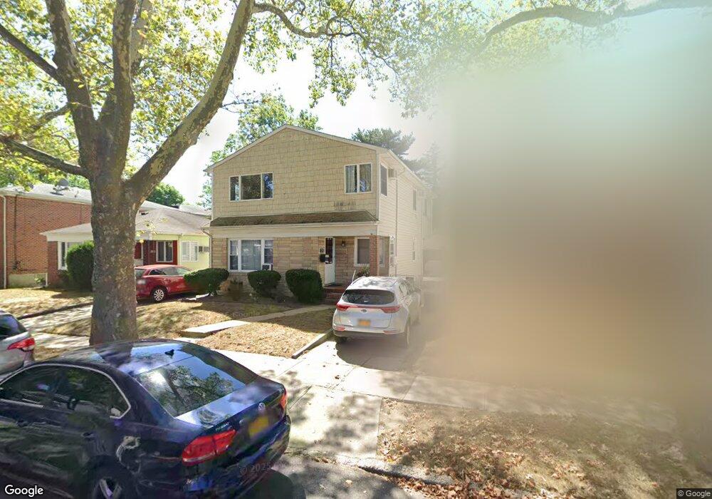 8152 242nd St, Bellerose, NY 11426 - photo 1