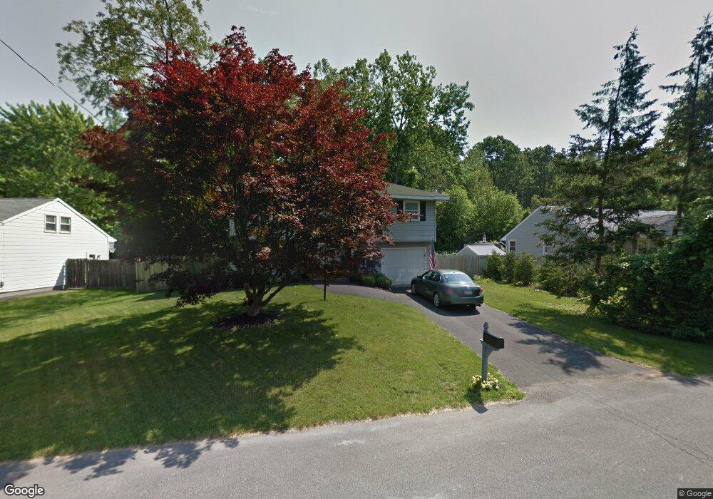 38 College View Dr, Albany, NY 12211 - photo 1