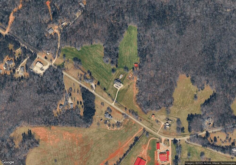 702 Silver Shoals Rd, Lula, GA 30554 - photo 1