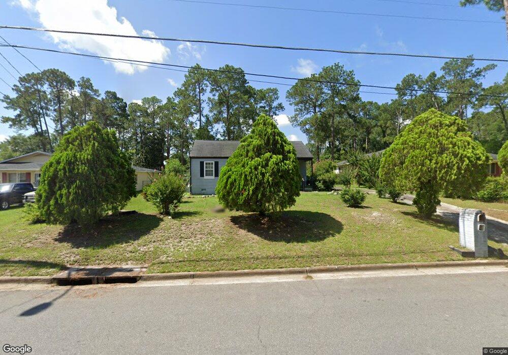 1110 W Waddell Ave, Albany, GA 31707 - photo 1