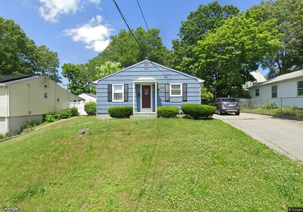 25 Dunnell Ave, Pawtucket, RI 02860 - photo 1