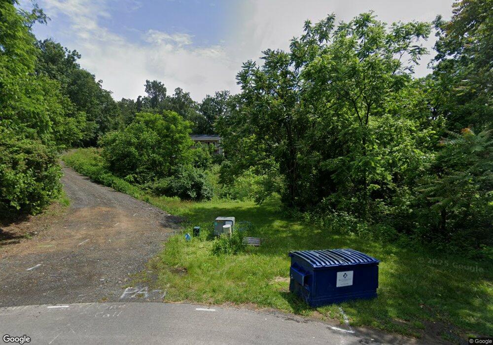 1704 Old Kiln Dr, Chambersburg, PA 17202 - photo 1