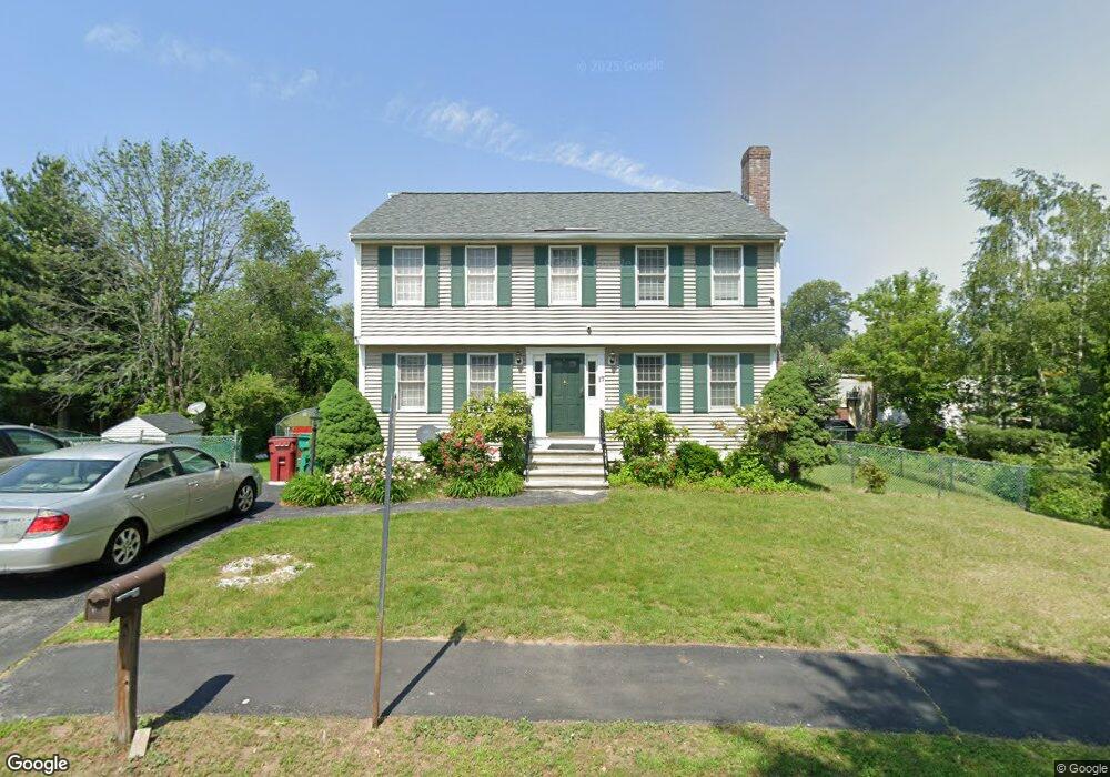 17 Klianthi Dr, Lowell, MA 01854 - photo 1