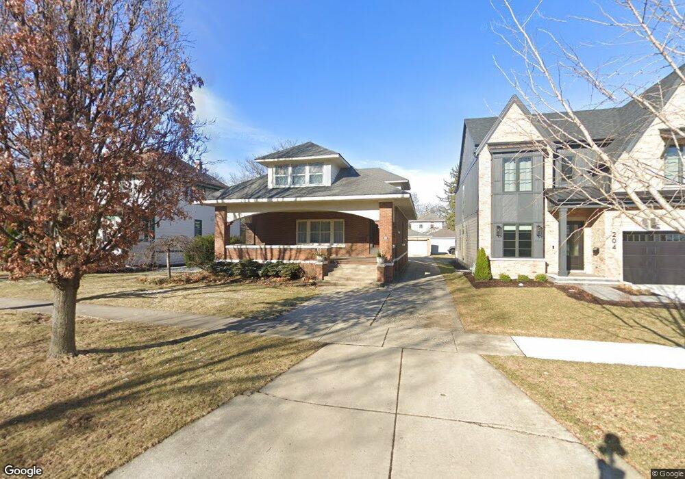 200 N Larch Ave, Elmhurst, IL 60126 - photo 1