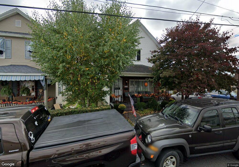 614 Sherwood Ave, Dunmore, PA 18512 - photo 1