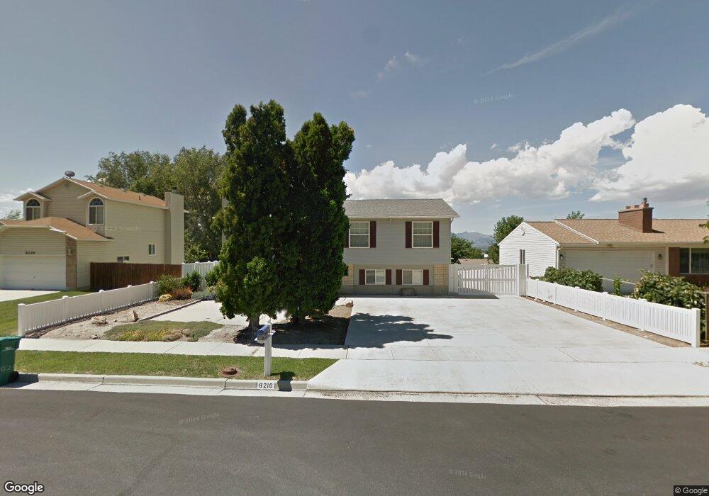 8216 Wayside Dr, Sandy, UT 84094 - photo 1