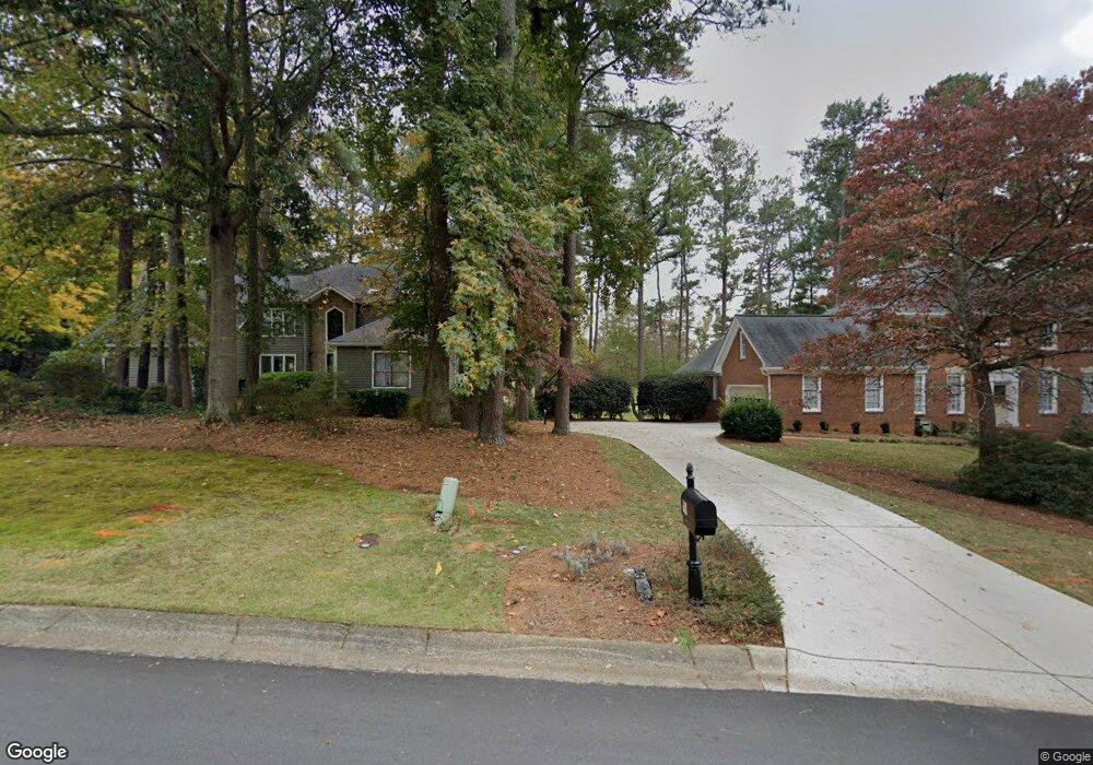 2864 Laurel Green Ct, Roswell, GA 30076 - photo 1