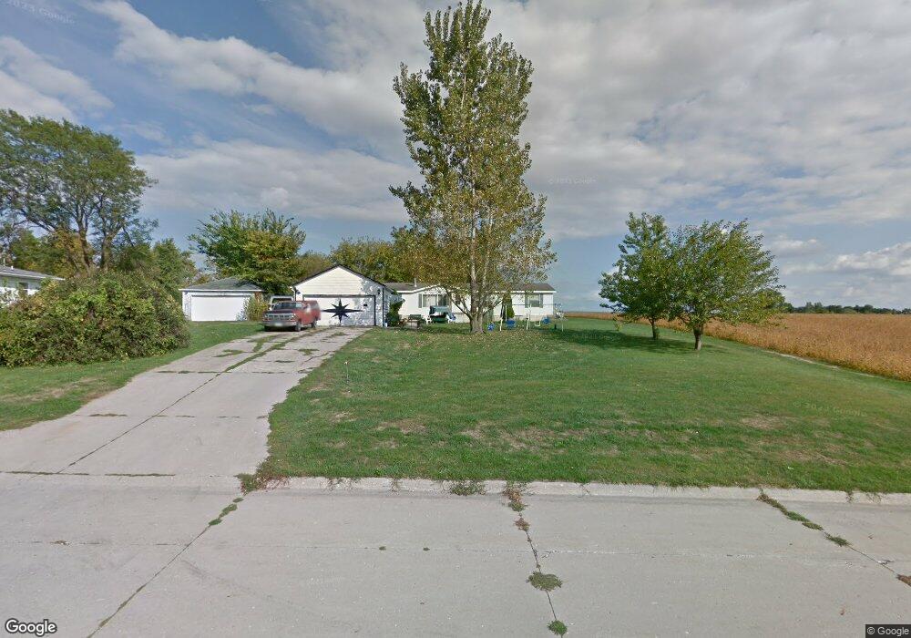 1602 E 6th St S, Newton, IA 50208 - photo 1