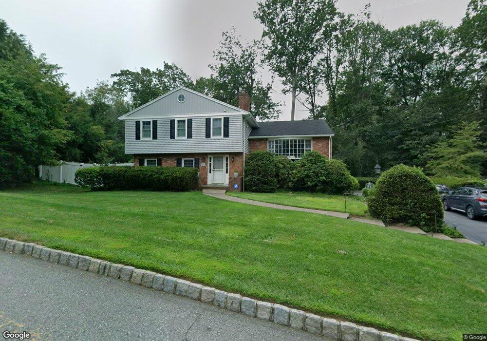 84 Alpine Dr, Wayne, NJ 07470 - photo 1