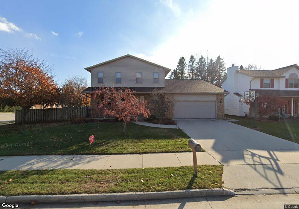 2905 44th St, Two Rivers, WI 54241 - photo 1