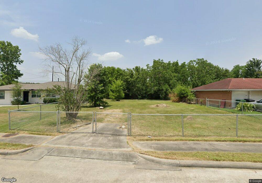 3911 Southlawn St, Houston, TX 77021 - photo 1