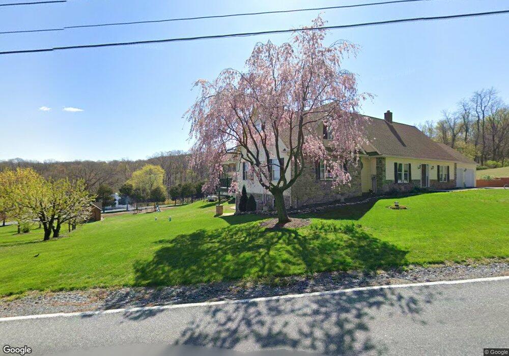 1310 Reservoir Rd, New Holland, PA 17557 - photo 1