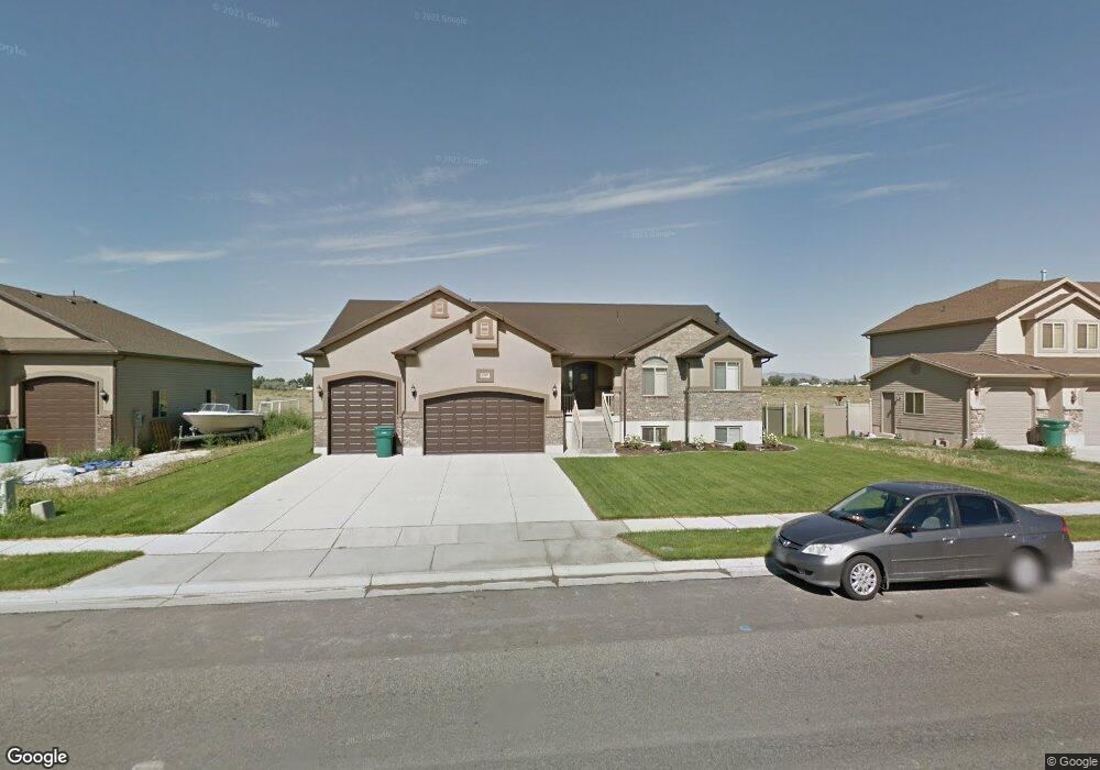 5787 S 4650 W, Hooper, UT 84315 - photo 1