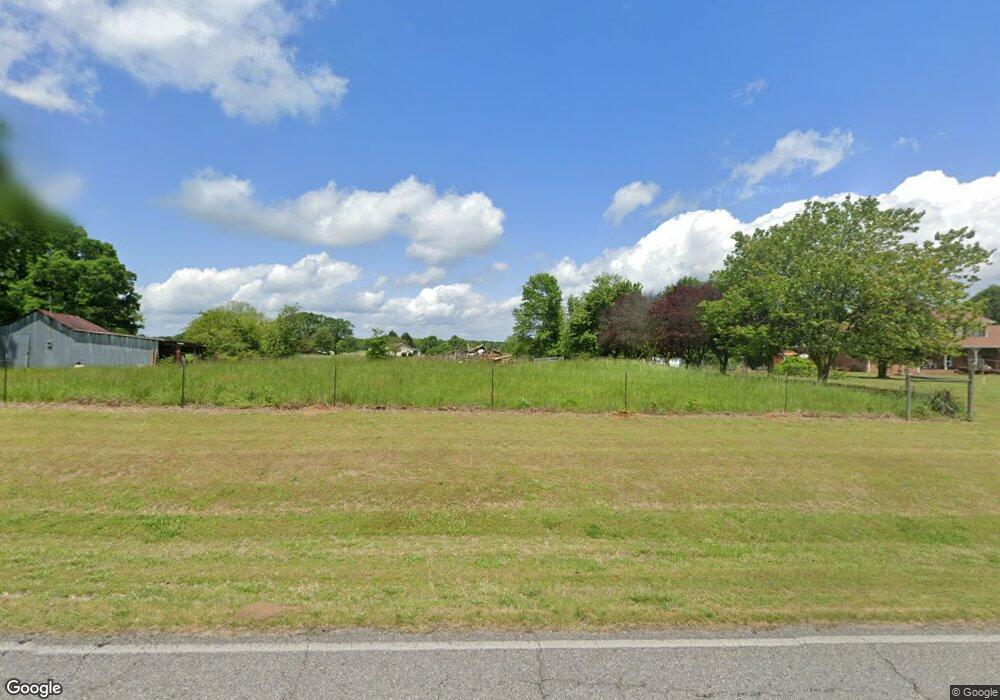 2052 Vanna Rd, Royston, GA 30662 - photo 1