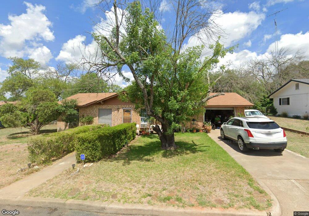 1006 Avenue A, Fredericksburg, TX 78624 - photo 1