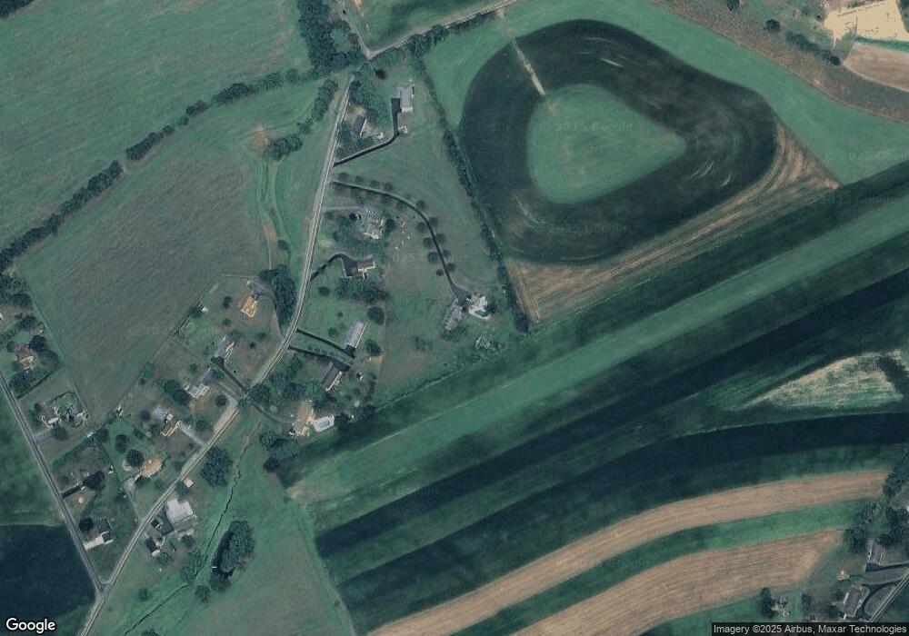 259 Schappell Rd, Hamburg, PA 19526 - photo 1