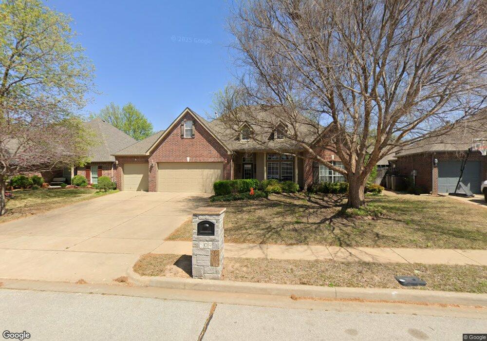509 N Vine St, Jenks, OK 74037 - photo 1