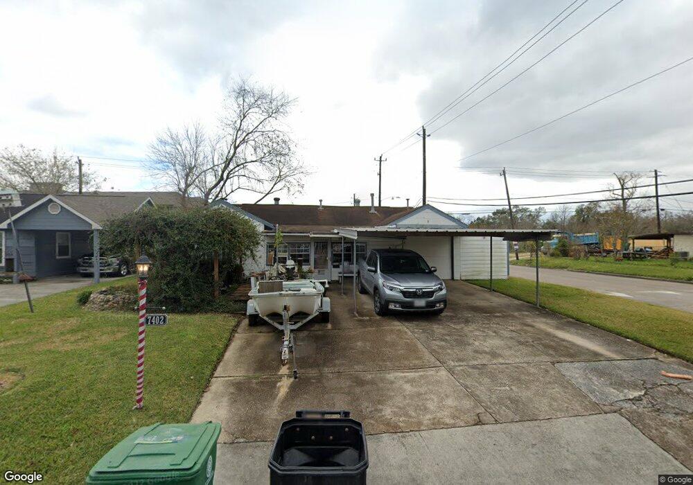 7402 Lakehurst Dr, Houston, TX 77087 - photo 1