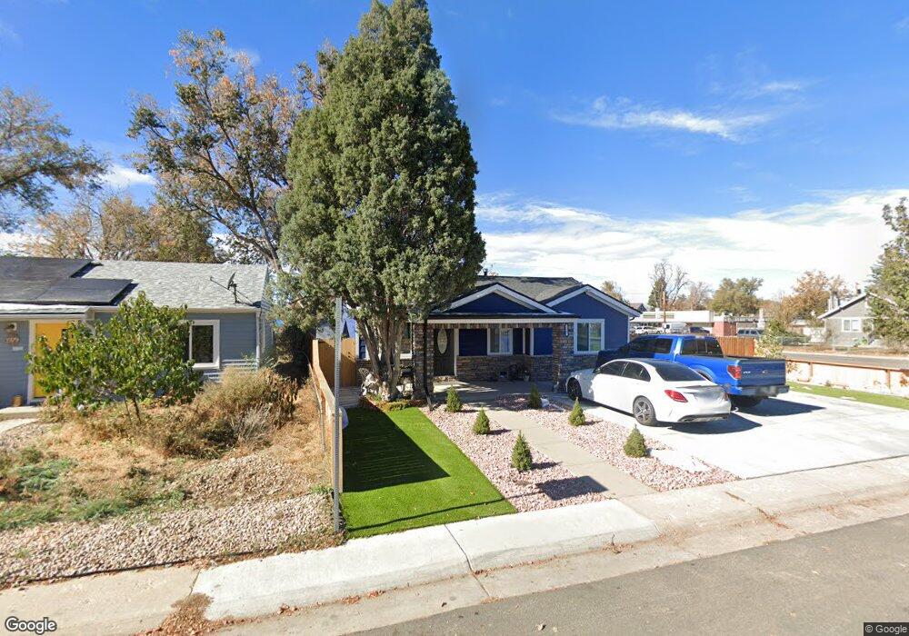 1987 Geneva St, Aurora, CO 80010 - photo 1