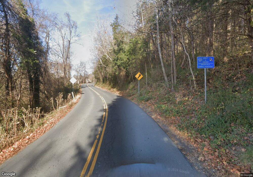 734 Snickersville Tnpk, Middleburg, VA 20117 - photo 1