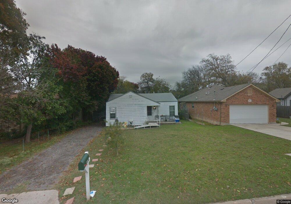 667 Meadow Park Dr, Fort Worth, TX 76108 - photo 1