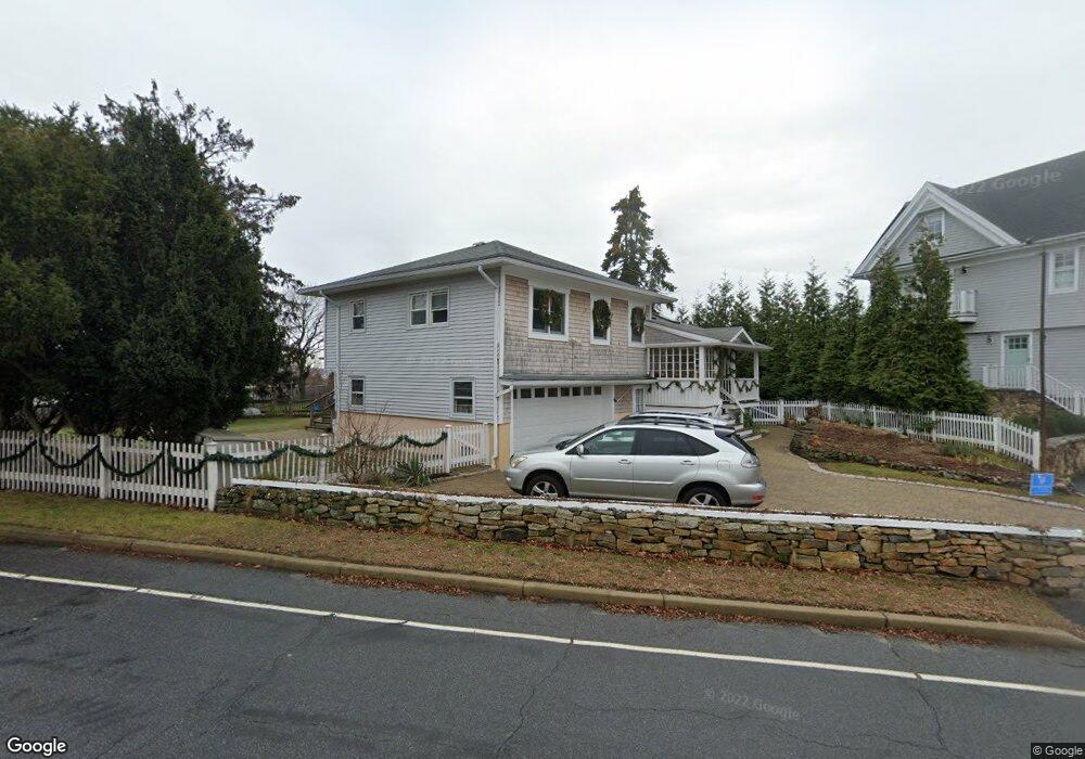 750 S Benson Rd, Fairfield, CT 06824 - photo 1