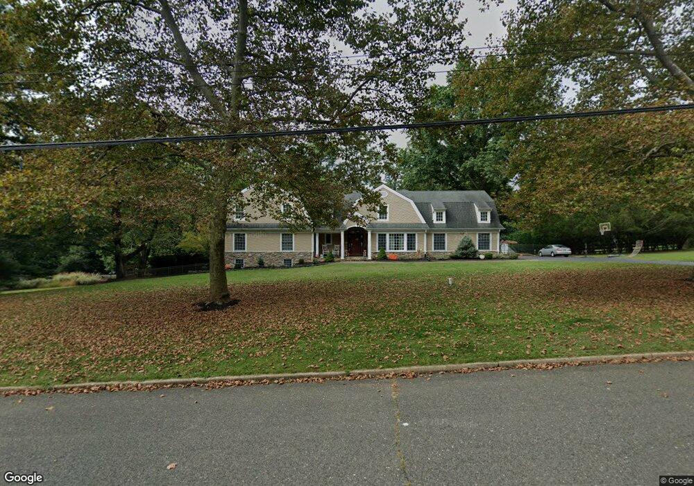 29 Tulip Ln, Colts Neck, NJ 07722 - photo 1