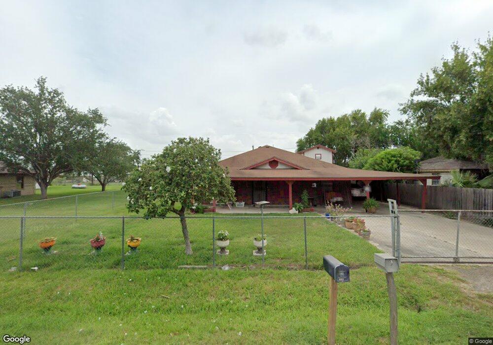 225 S Beto Garcia Dr, Weslaco, TX 78596 - photo 1