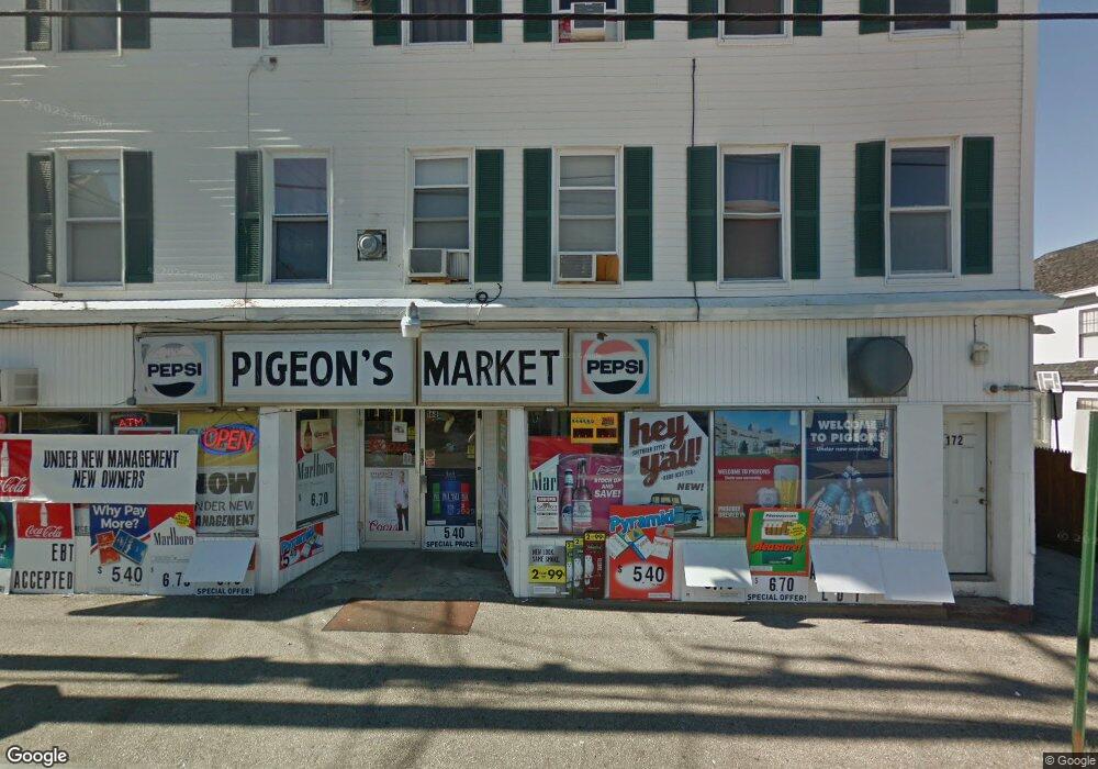 168 Wilson St unit 2, Manchester, NH 03103 - photo 1