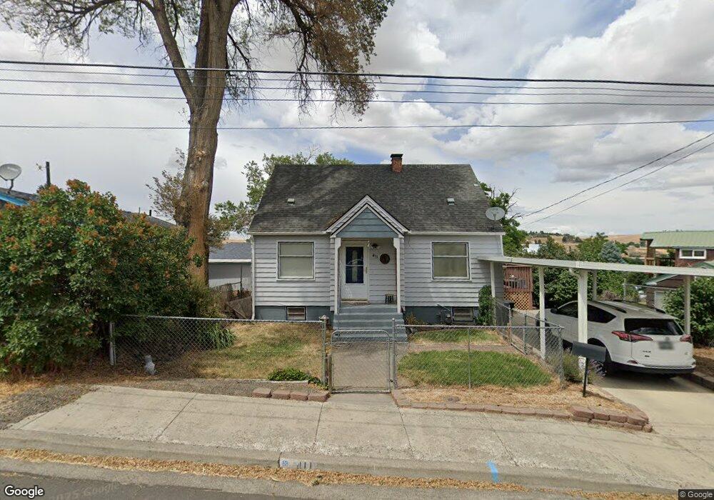 411 SW Isaac Ave, Pendleton, OR 97801 - photo 1