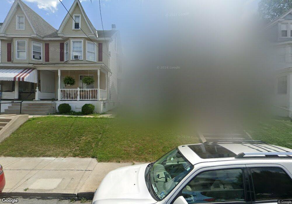 716 E Broad St, Tamaqua, PA 18252 - photo 1