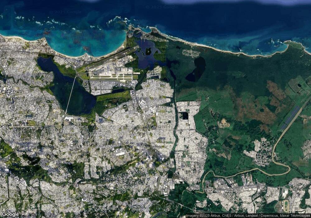 185 Sector Los Velazquez II unit 5, Carolina, PR 00983 - photo 1