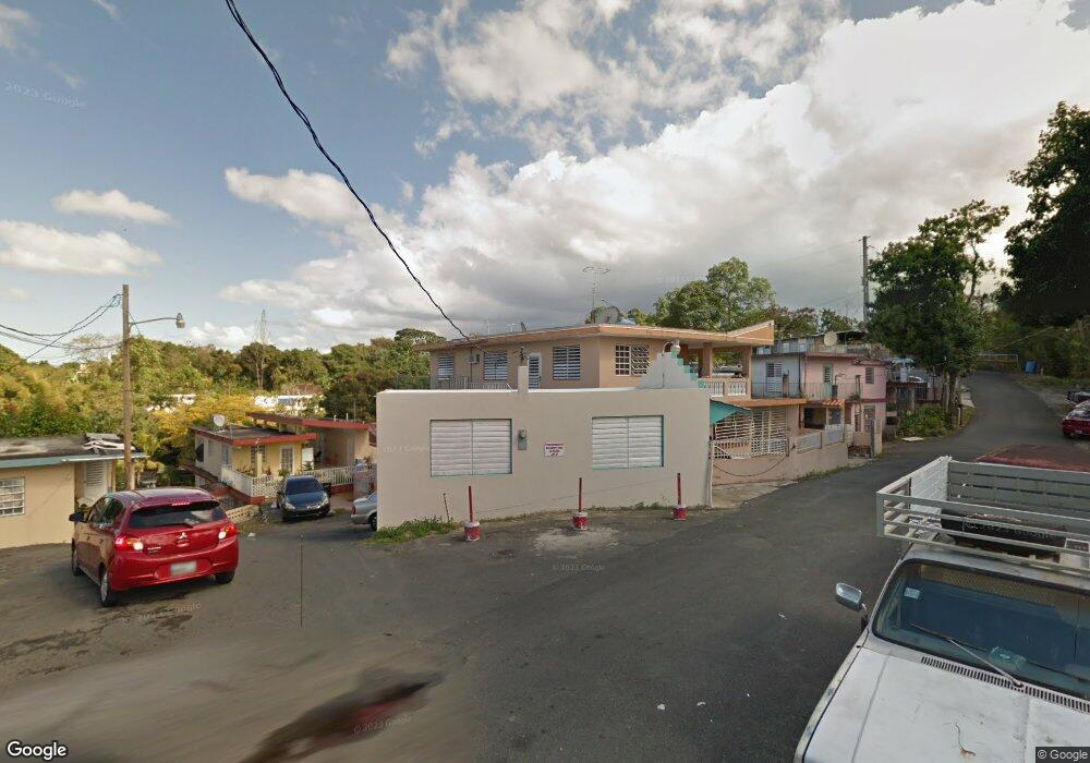 185 Camino Los Velazquez II unit 5, Carolina, PR 00983 - photo 1