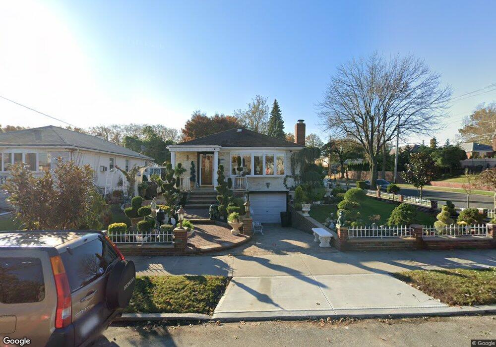 15704 25th Dr, Flushing, NY 11354 - photo 1