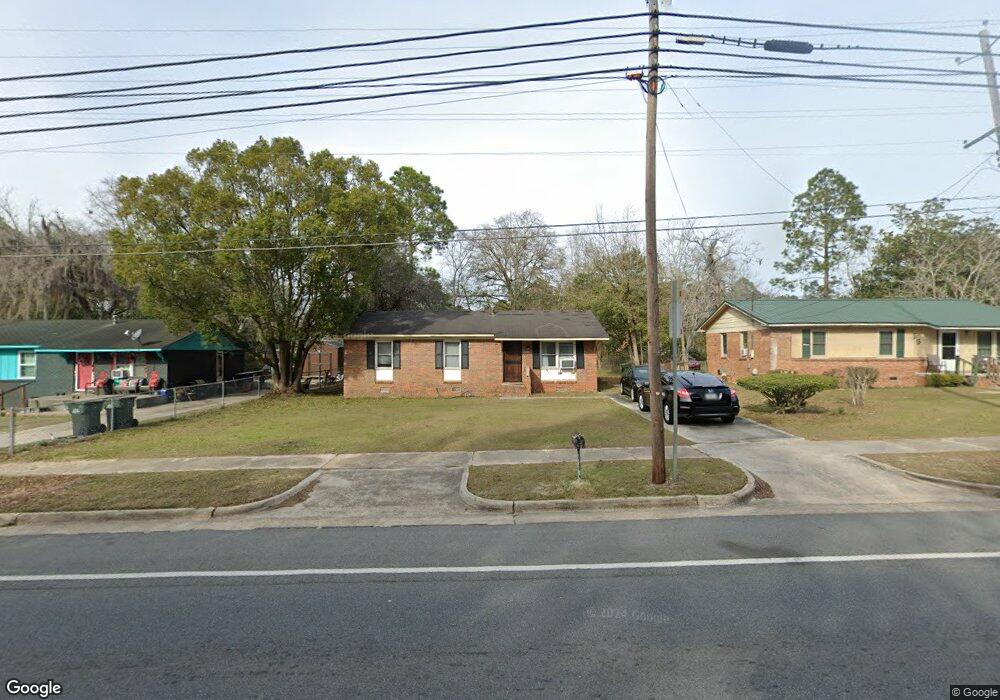 1318 W Central Ave, Moultrie, GA 31768 - photo 1