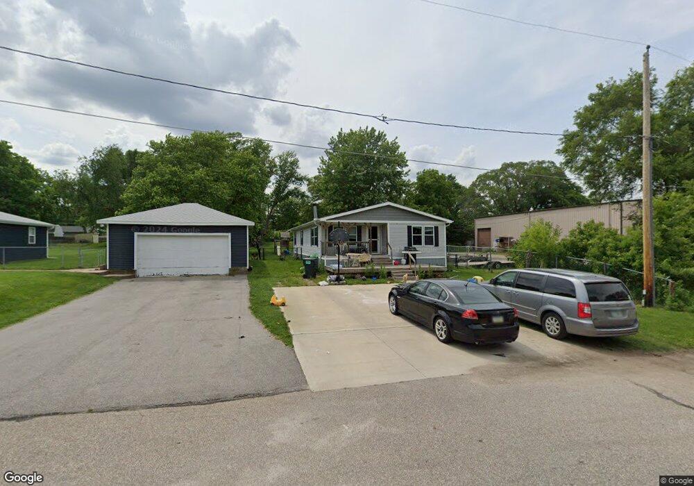 4466 NE 27th St, Des Moines, IA 50317 - photo 1