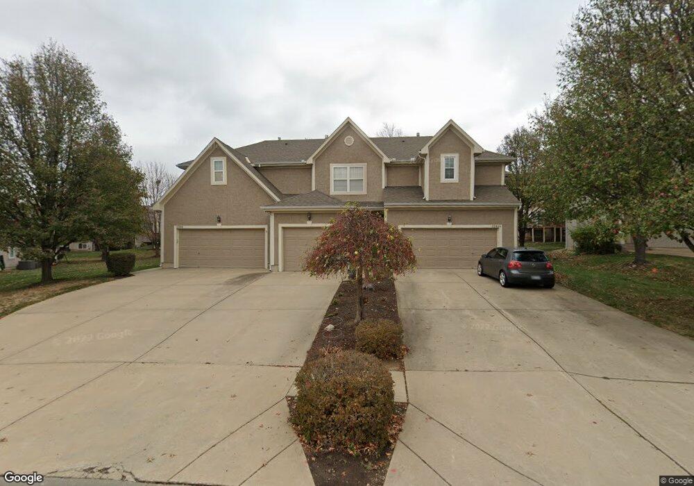 22806 W 73rd St, Shawnee, KS 66227 - photo 1